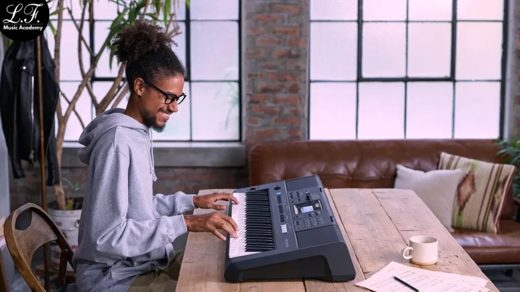 Yamaha PSR-E473