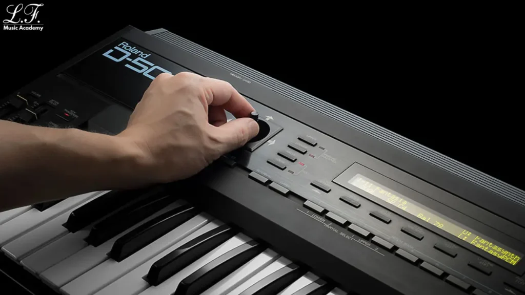 Sintetizador Roland D-50 da década de 80