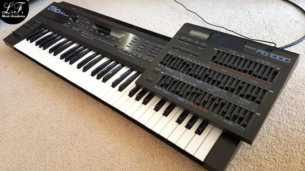 Sintetizador Roland D-50 conectado ao PG-1000